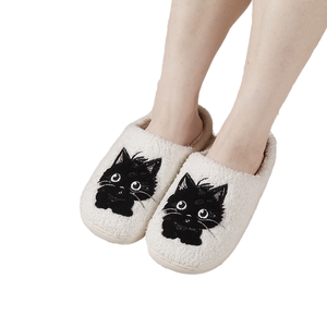 Nouveauté, pantoufles plates douillettes et chaudes d'hiver, motif brodé de chat noir mignon, dessus en peluche, semelle extérieure en TPR antidérapante, personnalisable en cadeau - Product Image 1