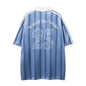 เสื้อยืดโปโลแขนสั้นสไตล์เรโทรคลาสสิกสำหรับผู้ชาย ลายทางพิมพ์ตัวอักษร สีสันตัดกัน เหมาะสำหรับฤดูร้อน - Product Image 4
