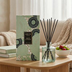 Aikun OEM Retail Buyer Alcohol Free Long Lasting Floral 100ml Clear Glass White IP16 <b>Reed</b> <b>Diffuser</b> Gift Set For Lounge Table - Product Image 1