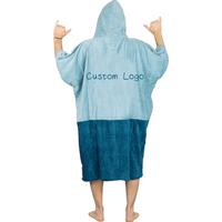 Vente en gros Logo personnalisé Microfibre ou coton Surf Enfants Poncho Serviette de plage Adulte à capuche Surf Poncho Serviette
