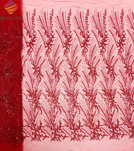 Tessuto in Pizzo di Lusso Rosso con Paillettes e Perline, Ricamo Francese su Rete con Paillettes per Feste - Product Image 2