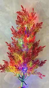 Luz Solar de Alta Calidad para Jardín con Forma de Árbol de Pino, Colorida y de Mayor Brillo, para Venta al por Mayor - Product Image 4