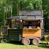 Camion de nourriture pour chevaux de restaurant Équipement de gril de taille personnalisée Cuisine mobile fourgonnette Remorque de restauration rapide Camion de tacos mobile Chariots de café
