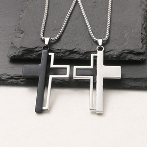 Collana lunga con cappuccio da uomo nuova moda in bianco e nero alla moda collana con croce lucida da uomo - Product Image 1
