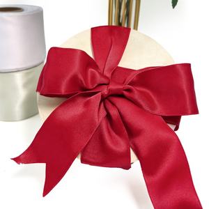 더블 페이스 레드 새틴 리본 2 1/2 인치 X 10 야드 100% 폴리에스터 친환경 유선 리본 크리스마스 트리 활 웨딩 파티 - Product Image 4