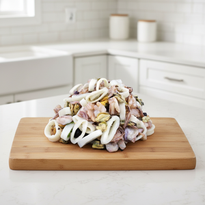 Baguettes de calamars surgelées pré-frites et assaisonnées, enrobées de panure, prêtes à cuisiner, personnalisables OEM, vente en gros directe usine - Product Image 1