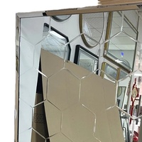 Haute qualité Huajinde V-rainure miroir verre moderne décoratif pour salle de bain nouveau Art déco clair polonais anniversaire verre vieilli