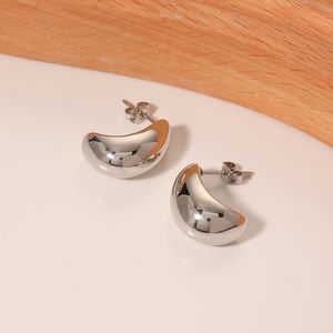 Pendientes de aro de acero inoxidable para mujer Punky, gota de agua pulida alta CC, forma geométrica, estilo Luna, joyería de moda - Product Image 3