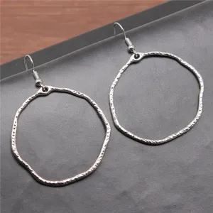 WYSIWYG Antique Silver Plated Zinc Alloy Irregular Hoop For Earrings Making Earring Connector Earrings For Girl E-ABD-C13623