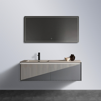 Meuble de salle de bain en bois personnalisé, combinaison de meubles de toilette imperméables pour hôtels, y compris lavabo