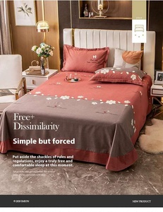 Juego de Ropa de Cama Moderna de Poliéster Suave y Acogedora para Toda Temporada, Edredón Cómodo con Almohadas para Uso en el Hogar o Bodas - Product Image 2