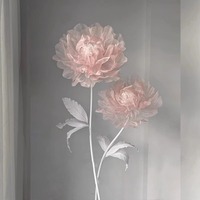 Nouveauté : Décoration florale géante rose en tissu fait main pour mariages et événements