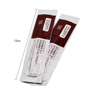 <span class=keywords><strong>Precio</strong></span> al por mayor vitamina A & D crema <span class=keywords><strong>de</strong></span> reparación Gel crema <span class=keywords><strong>de</strong></span> tatuaje, juego <span class=keywords><strong>de</strong></span> tinta <span class=keywords><strong>de</strong></span> tatuaje, elementos esenciales <span class=keywords><strong>de</strong></span> cuidado posterior <span class=keywords><strong>de</strong></span> belleza para propietarios <span class=keywords><strong>de</strong></span> tiendas - Product Image 4