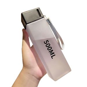 ขวดน้ำพลาสติกแบบพกพา 500 มล. ทรงเหลี่ยม ผิวด้านใส  โลโก้สั่งทำได้ สำหรับออกกำลังกาย - Product Image 1