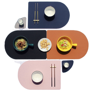Juego de manteles individuales de PU de doble cara de lujo HILIM, posavasos y alfombrillas resistentes al calor de silicona ecológica suave antideslizante de grado alimenticio - Product Image 4