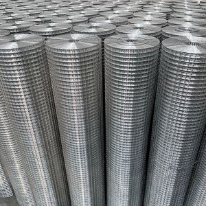 Malla de Alambre Soldada Galvanizada con Orificios Cuadrados de 1/2\", para Gallinero, Acero, Acabado Negro, Procesamiento de Doblado y Corte para Cercas - Product Image 1