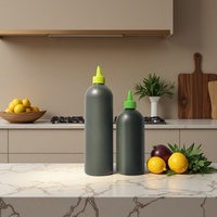 Bouteilles à presser d'huile d'olive en plastique PET de qualité alimentaire Distributeur de sauce avec bouchons torsadés pour huile