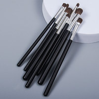 Ensemble de 7 pinceaux à yeux Dongshen OEM avec poils de poney et manche en bois, pinceaux plats et estompants pour anticernes et eye-liner, maquillage quotidien