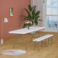 Tables et chaises pliantes modernes portables d'extérieur en plastique blanc de 4/6/8 pieds pour événements et fêtes en entrée de villa, vente en gros