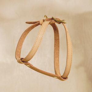 Aksesoris hewan peliharaan disesuaikan bentuk Y langkah dalam rompi klasik Pu mewah kulit asli <span class=keywords><strong>Harness</strong></span> anjing untuk anjing kecil dan sedang - Product Image 2