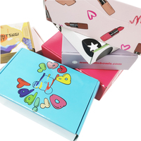Boîte d'expédition en carton ondulé personnalisée par le fabricant, imprimée en couleur, pour chaussures, vêtements, emballages, envois postaux, boîte d'expédition pour cosmétiques