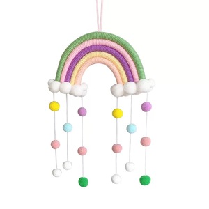 Ornement arc-en-ciel suspendu, décoration arc-en-ciel en macramé faite à la main <span class=keywords><strong>pour</strong></span> la <span class=keywords><strong>chambre</strong></span> de bébé, décoration <span class=keywords><strong>murale</strong></span> <span class=keywords><strong>pour</strong></span> <span class=keywords><strong>chambre</strong></span> d'enfant - Product Image 1