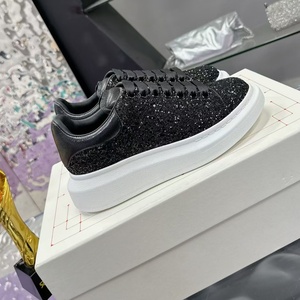 Baskets décontractées noires <span class=keywords><strong>en</strong></span> maille épaisse pour hommes, respirantes, légères, de luxe, célèbres, pour le dropshipping - Product Image 3