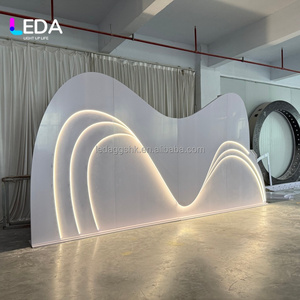 ฉากหลังงานแต่งงาน LEDA ดีไซน์ใหม่สีขาวลายคลื่น พร้อมไฟ LED โทนอุ่น สำหรับตกแต่งเวทีงานอีเว้นท์ - Product Image 1