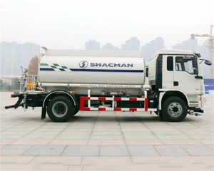 รถบรรทุกฉีดน้ำ Shacman 4X2 ขนาด 15,000 <span class=keywords><strong>ลิตร</strong></span> พร้อมปืนฉีดน้ำสำหรับการเกษตร ขาย - Product Image 4