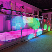 Écran mural vidéo LED transparent d'intérieur, panneau LCD flexible de 10 mm, durée de vie de 10 jours, 10 000 heures, OEM pour ascenseur