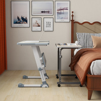 Table d'ordinateur portable modulaire réglable en métal avec un design moderne et simple pour l'étude et le bureau en villa
