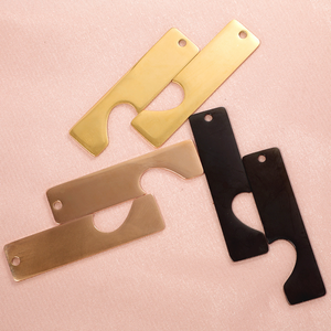 Nuevo modelo espejo de acero inoxidable pareja tira larga hueco medio Corazón de melocotón par llave joyería colgante - Product Image 2