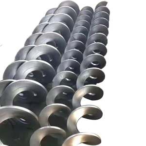 Outil d'exploration géologique forgé avec lames pour le forage de puits - Product Image 3