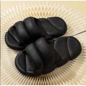 Chaussons de bain d'intérieur antidérapants à semelles épaisses pour femme et couple, collection été 2026 - Product Image 4