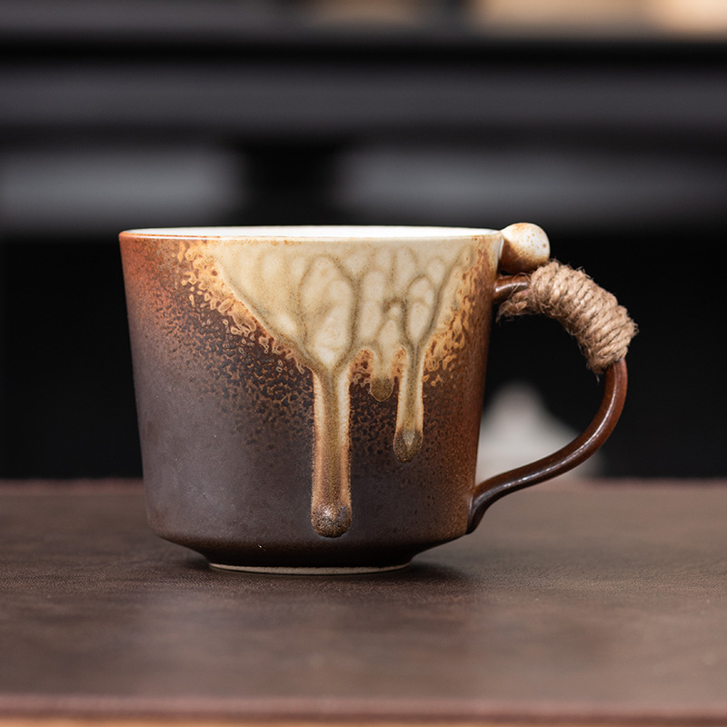 Tasse de poupée en corde nouée, glaçage jaune