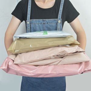 Sacs d'expédition en plastique auto-adhésifs pour emballage de rouleaux en vrac Pochette d'expédition <span class=keywords><strong>Colis</strong></span> pour emballage de sacs d'expédition <span class=keywords><strong>vinted</strong></span> miler - Product Image 1