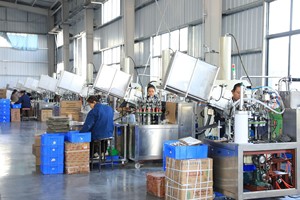 เทปกาว PTFE ชนิดน้ำยา  ยึดติดแน่น ทนน้ำ  สำหรับซีลท่อโลหะ  <span class=keywords><strong>กาว</strong></span>กันรั่วแบบไม่ใช้ออกซิเจน - Product Image 6