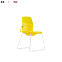 Chaise de conférence moderne pour salle de classe, chaise de formation sans accoudoirs, chaises de conférence pliantes de bureau en PP