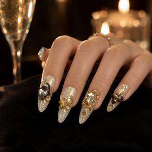 Faux ongles à presser couleur or champagne avec paillettes et strass, couvrance totale, élégants pour les soirées - Product Image 3