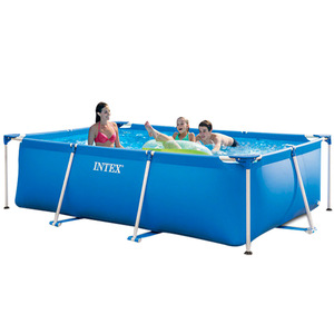 Piscina rectangular Intex con marco, extra grande, para adultos y niños, de uso exterior, sobre el suelo. - Product Image 4