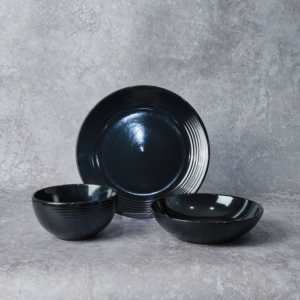 Vente en gros 6 types exquis <span class=keywords><strong>Service</strong></span> de table en <span class=keywords><strong>porcelaine</strong></span> personnalisé de <span class=keywords><strong>18</strong></span> <span class=keywords><strong>pièces</strong></span> pour 4 personnes <span class=keywords><strong>Service</strong></span> de table en céramique - Product Image 2