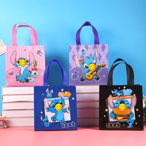 กระเป๋าบรรจุภัณฑ์พลาสติกลายการ์ตูนกระเป๋าของขวัญกระเป๋าถือสไตล์ใหม่กระเป๋าของขวัญขนาดใหญ่รีไซเคิลได้ - Product Image 1