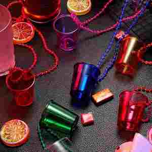 Verres à shot créatifs avec logo personnalisé sur chaîne de perles, accessoires de jeu personnalisés, fournitures pour fêtes d'Halloween et d'anniversaire - Product Image 3