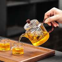 Théière en verre pour usage domestique, filtre résistant à la chaleur, couvercle à fermeture magnétique, grande capacité, design minimaliste avec poignée latérale, origine Chine