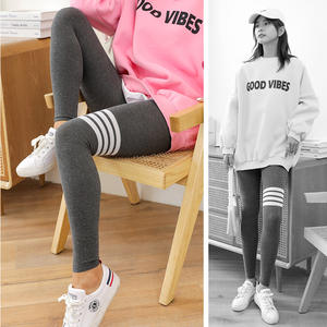 Collants sexy pour femmes matures, nouveaux collants à quatre barrettes pour les cuisses, vêtements d'extérieur, collants brillants lesbiens pour hommes / collants - Product Image 3