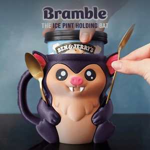 Vaso de Helado con Forma de Murciélago Impreso en 3D de Plástico con Cucharas de Helado en Ambos Lados, Almacenamiento Portátil y Cajón Retráctil - Product Image 1