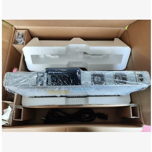 Commutateur de la série <span class=keywords><strong>C9200</strong></span> <span class=keywords><strong>C9200</strong></span>-<span class=keywords><strong>24P</strong></span>-<span class=keywords><strong>E</strong></span> avec 24 ports Full PoE+, Network Essentials - Product Image 3