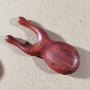 Herramienta portátil para masaje de nariz, rodillo de cara de rana divertida de madera, herramientas para masajeador de puntos de circulación de nariz, promueve la terapia de elevación de sangre - Product Image 5