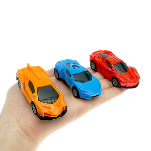 Giocattolo <span class=keywords><strong>Auto</strong></span> a Frizione per Bambini, 4 Modelli Cartoon, Piccole <span class=keywords><strong>Auto</strong></span> in ABS, 75MM, Uovo Sorpresa in Capsule - Product Image 4