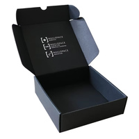 Boîtes à fentes kraft ondulées noires Boîte aux lettres en papier d'expédition de commerce électronique avantageuse UV pour l'emballage de cadeaux
